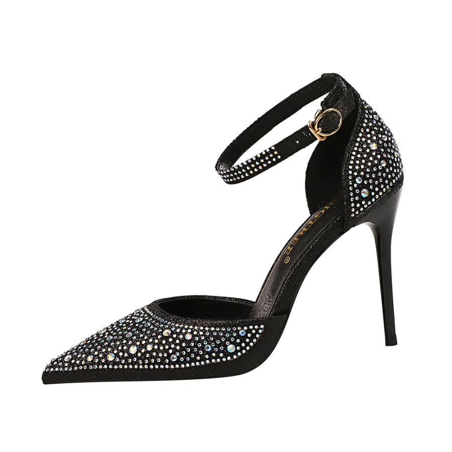 QITUMAUL Pu Slim Heel High Heels Women's