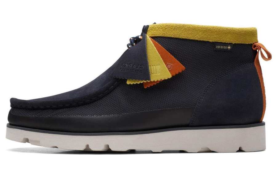 Clarks Leather Casual Shoes Men's Blue