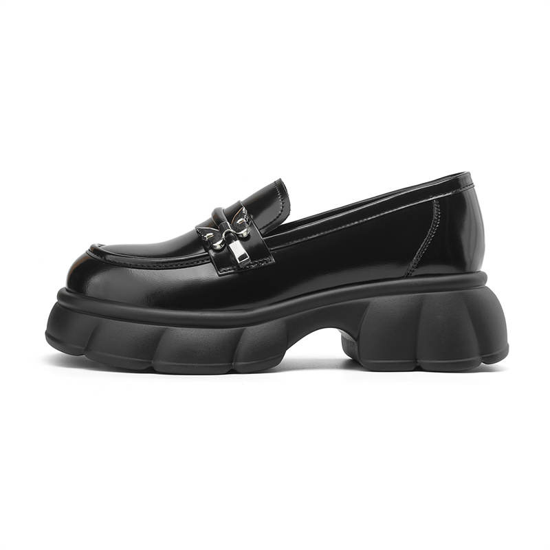 JOSINY Loafers Women's Black/Ecru