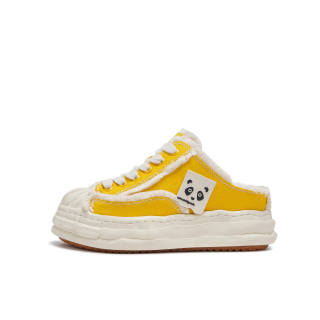 XIONGMAOMUMU Closed Toe Slippers Unisex Beige Yellow