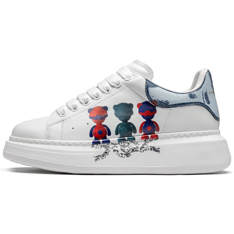 ROBERTA DI CAMERINO Cow Leather Low top Skateboard Shoes Men's White