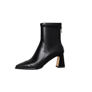Ruby L Cow Leather Ankle Boots Women's