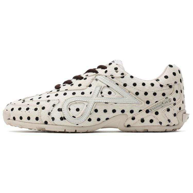 DAPHNE LAB Candy Series Cow Split Leather Low top Casual Shoes Women's Polka Dot White