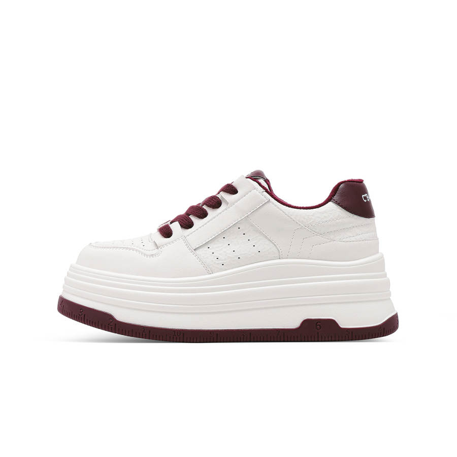 C°BANNER Synthetic Leather Low top Skateboard Shoes Women's Beige Red