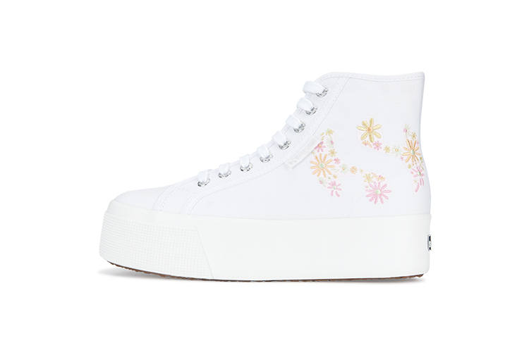 SUPERGA High top Canvas Shoes Women's White