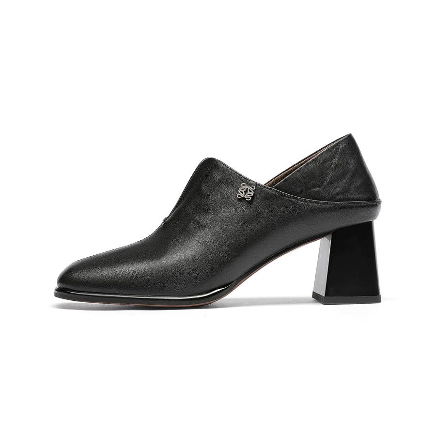 GOLDLION Cow Leather Chunky Heel High Heels Women's Black