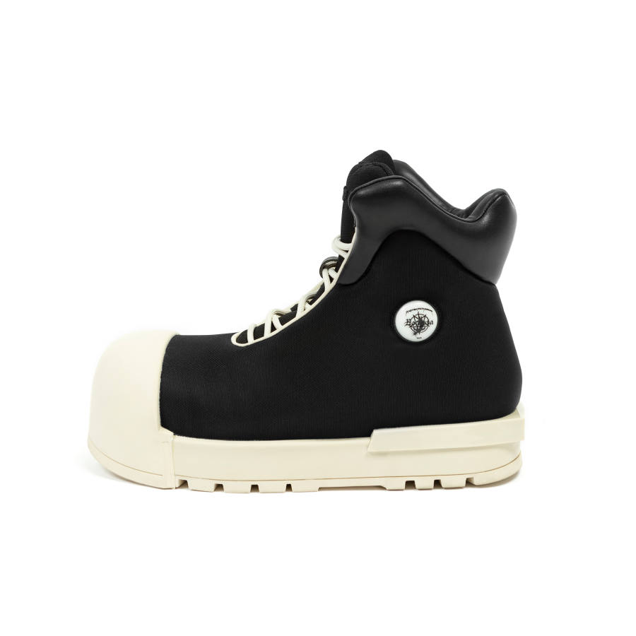 FVVO x ROCKSTA Ankle Boots Unisex Black White