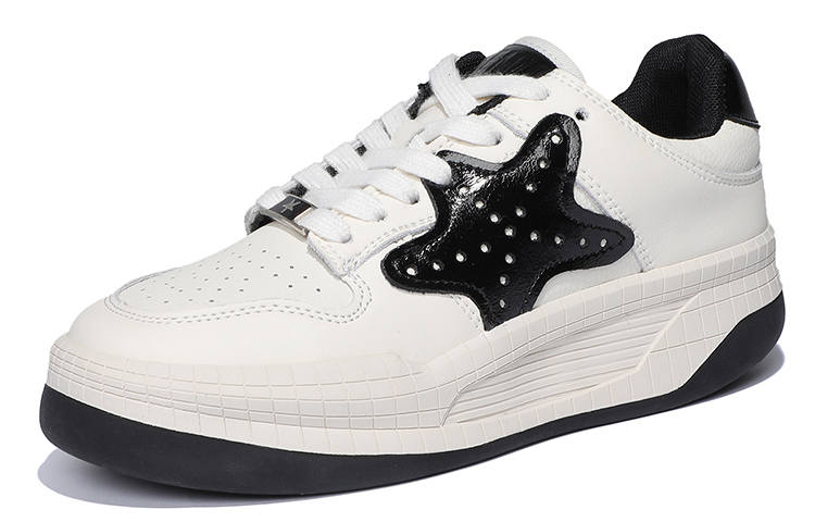 SEMIR Slip Resistant Slip Resistant Low top Skateboard Shoes 5cm Women's