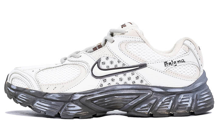 Nike Nike V5 RNR Cushioning, Wear Resistant Low top Running Shoes Women's Ecru