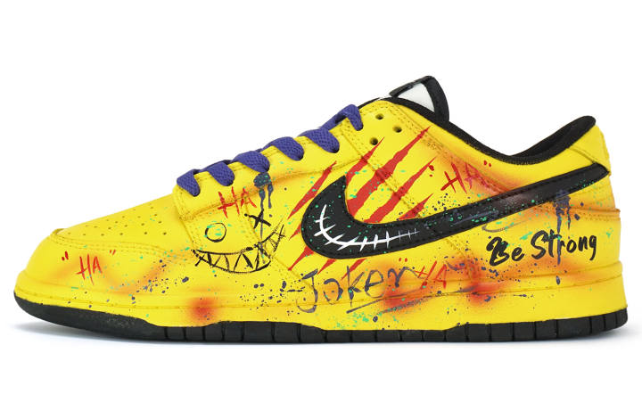 Nike Nike Dunk Low top Skateboard Shoes Men's Yellow Black