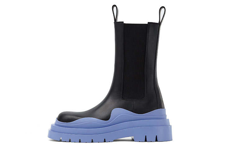 Bottega Veneta Tire Chelsea Boots Women's Black Blue