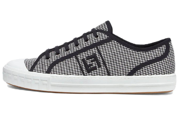 FENDI Domino Low top Stylish Skateboarding Shoes Men's Black White