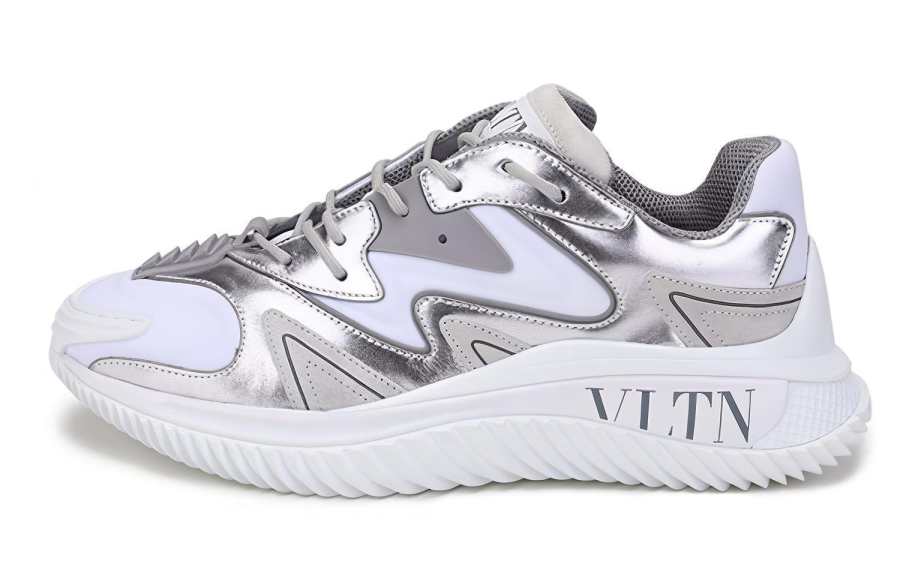 Valentino Wade Runner Low top Casual Shoes Men's White