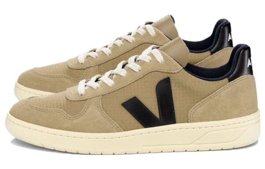 VEJA Leather Low top Skateboard Shoes Unisex Brown