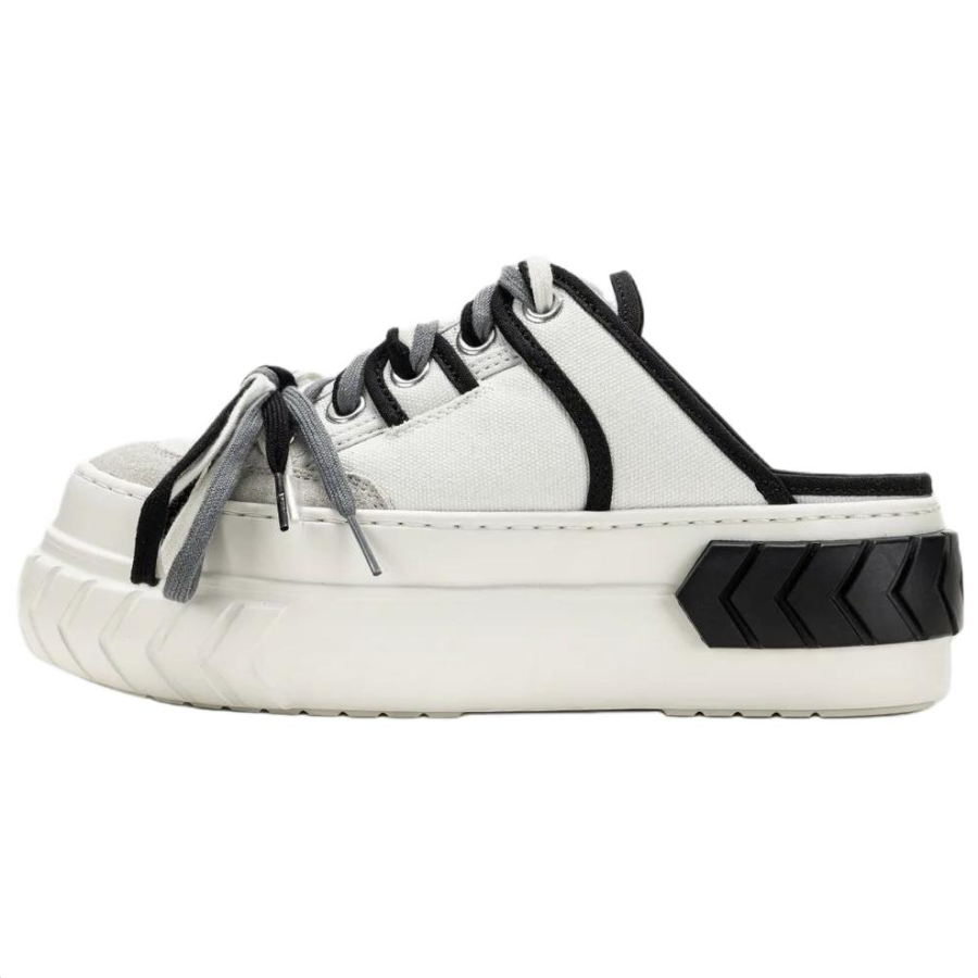 Both Both Tyres Closed Toe Slippers Unisex Black & White