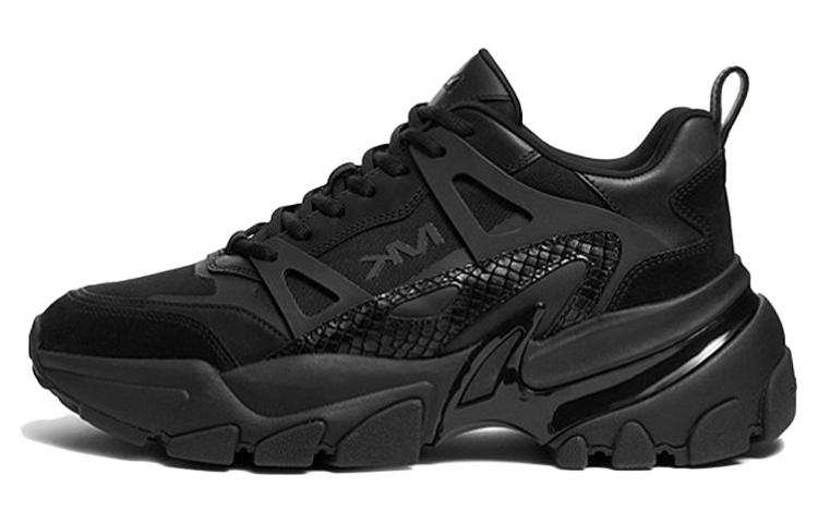 MICHAEL KORS Low top Casual Shoes Men's Black