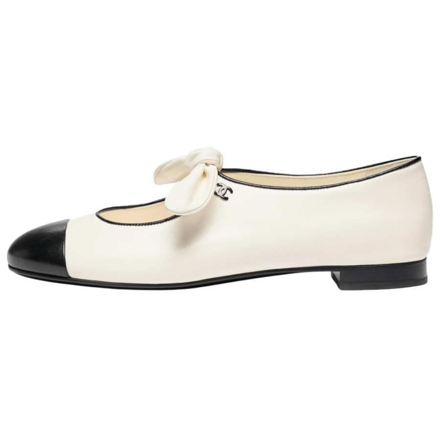 CHANEL Flat Mary Jane Shoes Women's White