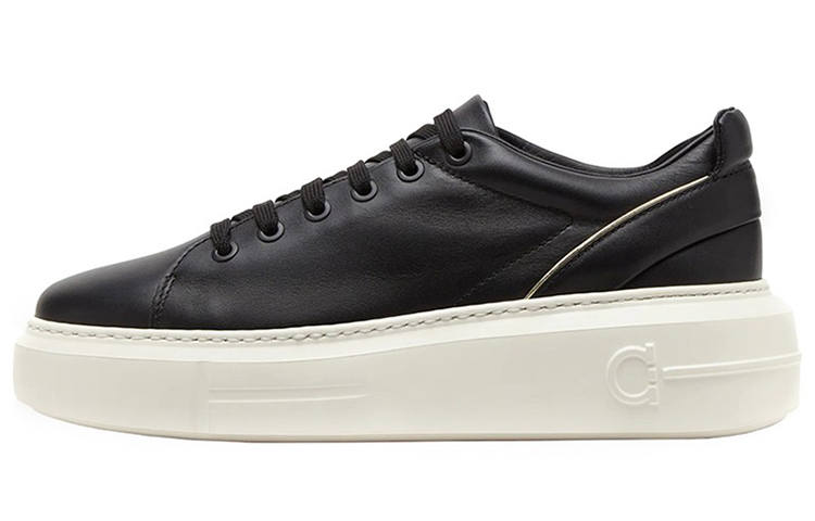 FERRAGAMO Leather Low top Stylish Skateboarding Shoes Women's Black