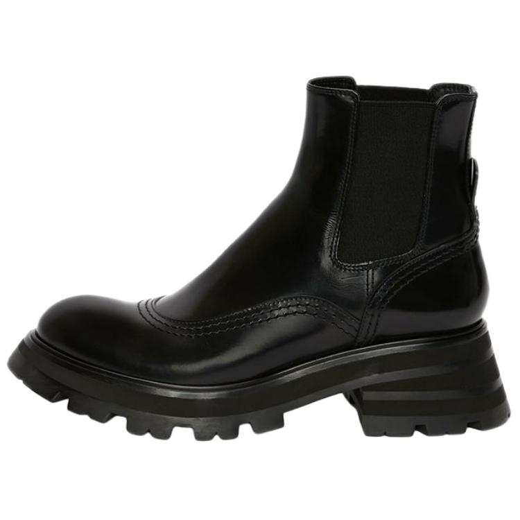 Alexander McQueen Wander Panelled Chelsea Boots Women's