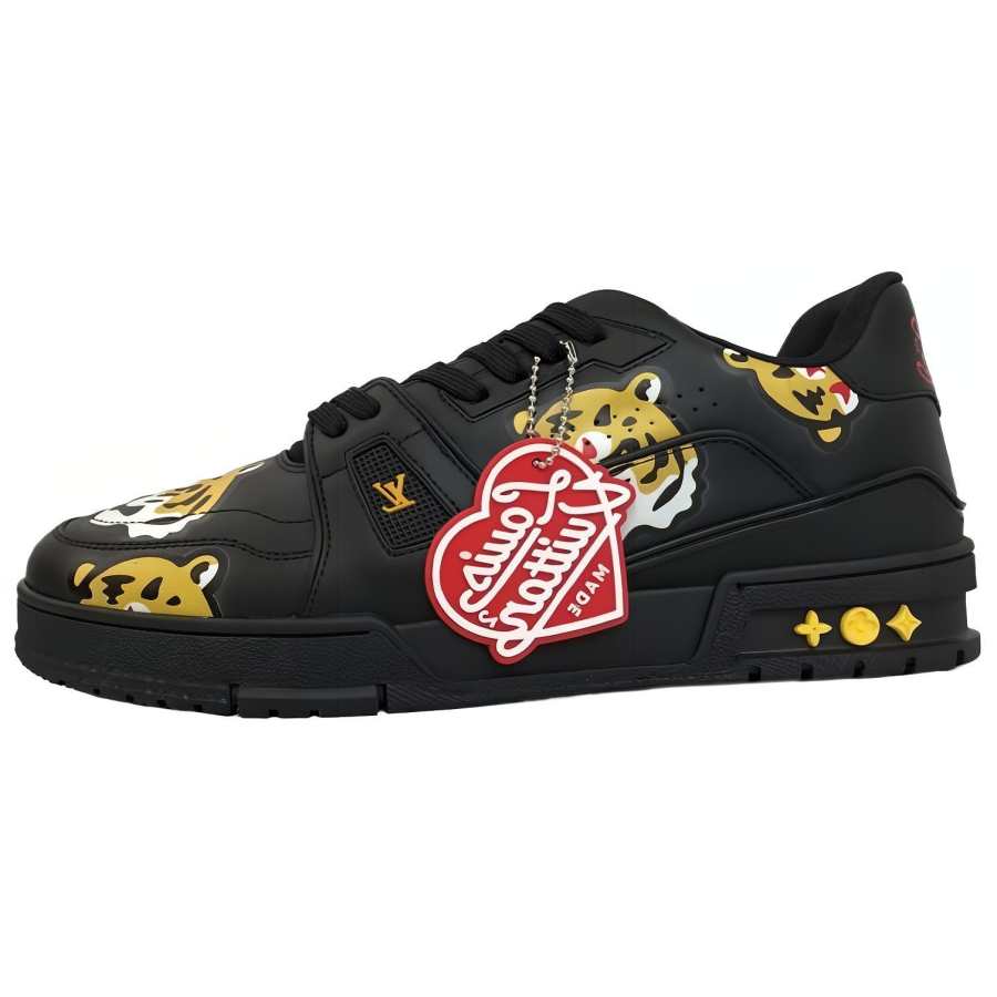 LOUIS VUITTON LOUIS VUITTON Lv Trainer Nigo Black Tiger Monogram