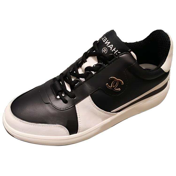 CHANEL Abrasion Resistant Low top Skateboard Shoes Women's Black White