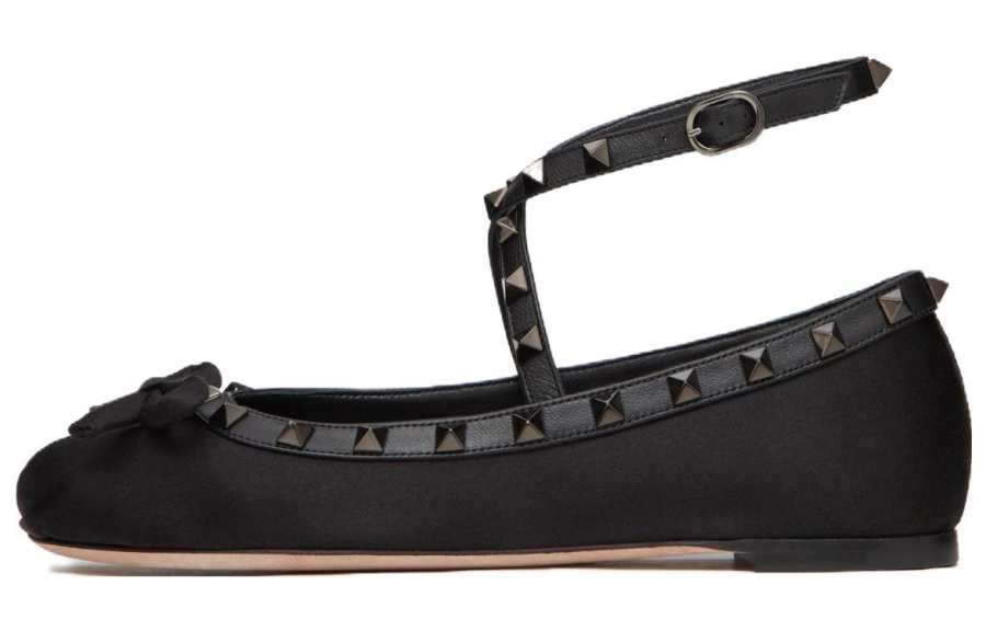Valentino Garavani Rockstud Round Toe Ballerina Shoes Women's
