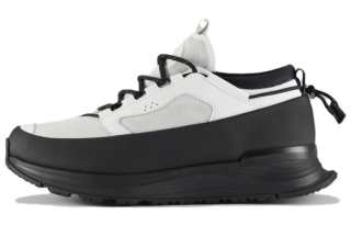 Canada Goose Glacier Trail low-top sneakers