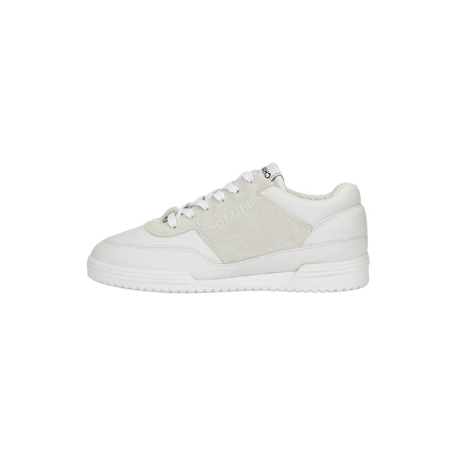 CHANEL Low top Casual Shoes Women's White Gray