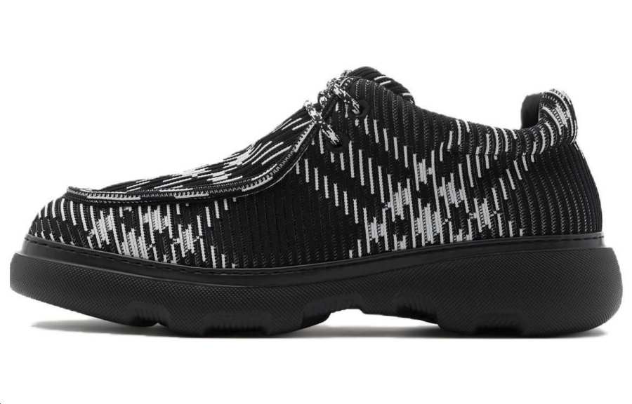 Burberry Burberry Checked Round-toe Derby Shoes