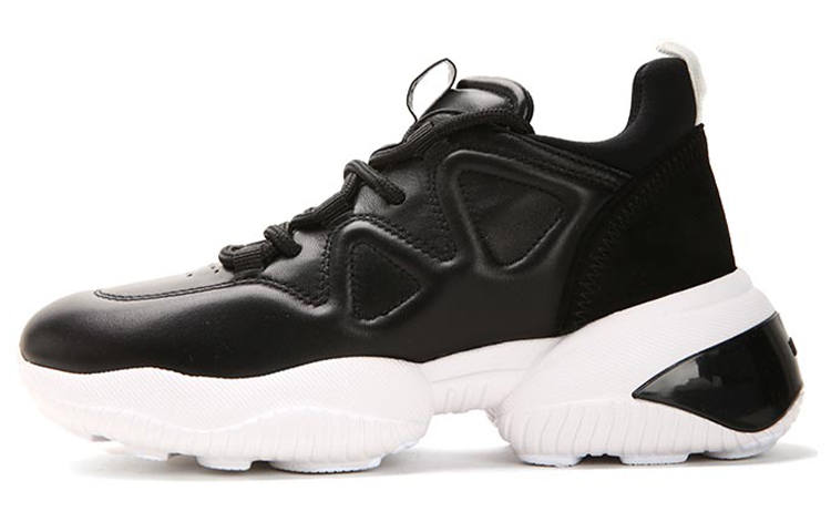 HOGAN Interaction Casual Shoes Women's Low Top Black