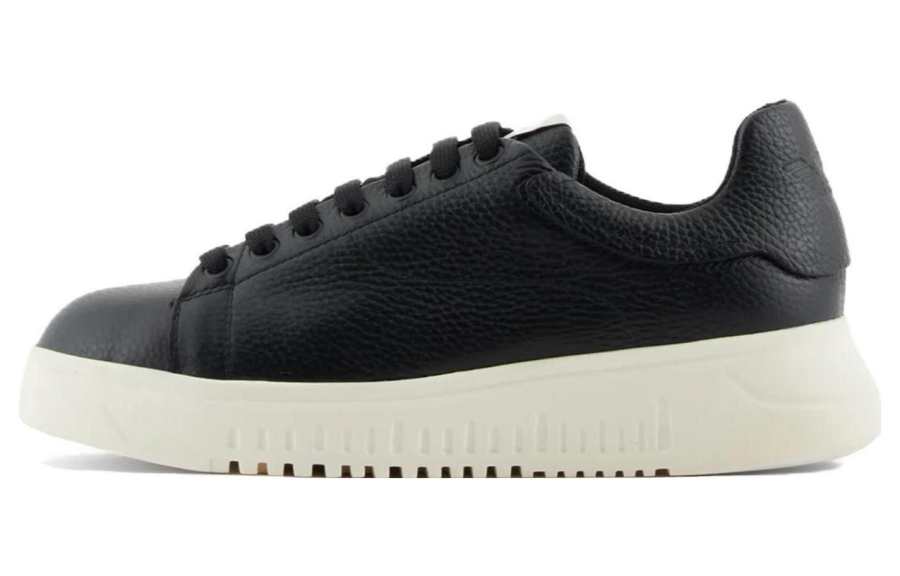 EMPORIO ARMANI Leather Low top Skateboard Shoes Women's Black