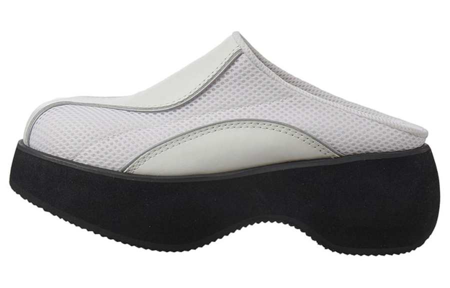 OPENyy OPENyy Closed Toe Slippers Women's White