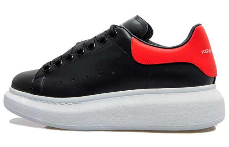Alexander McQueen Alexander McQueen Oversize Lace-up Sneakers