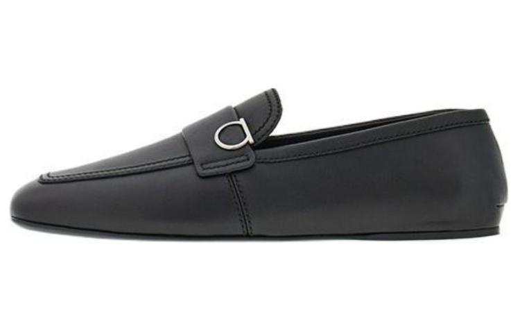 Ferragamo FERRAGAMO Gancini-plaque Leather Loafers