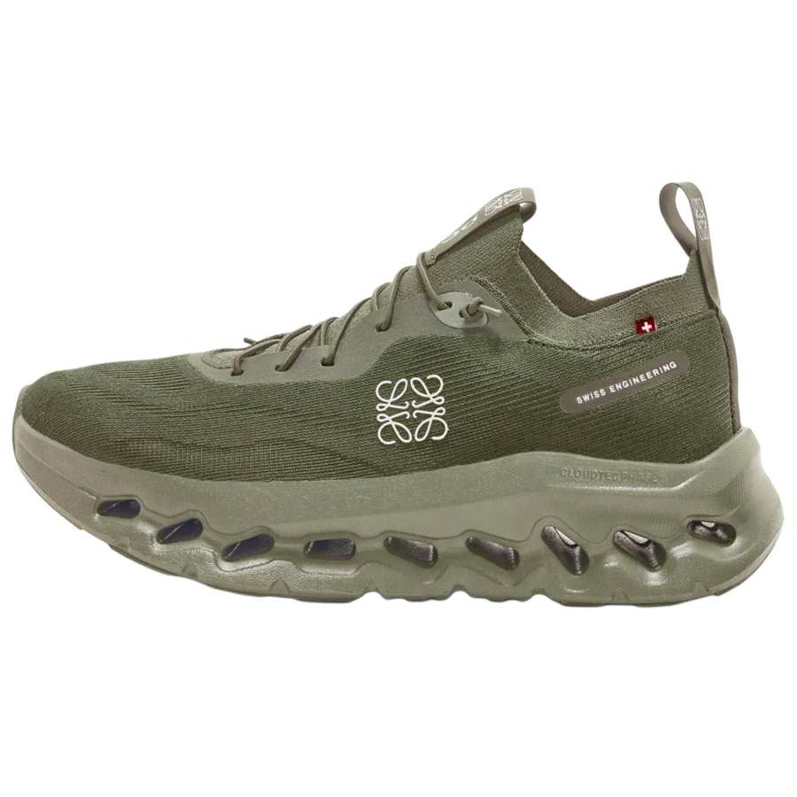 LOEWE On x LOEWE Cloudtilt Low top Casual Shoes Women's Army Green