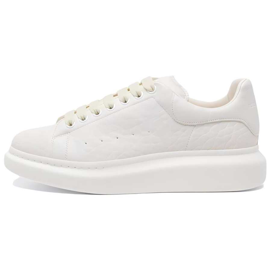 Alexander McQueen Alexander McQueen Oversized Lace Up Sneakers