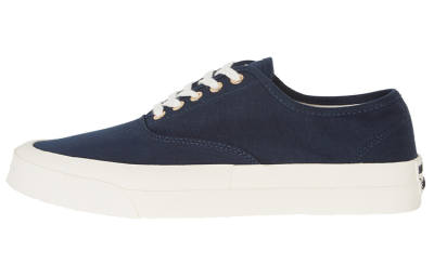 Maison Kitsune Maison Kitsuné Low-top Canvas Sneakers