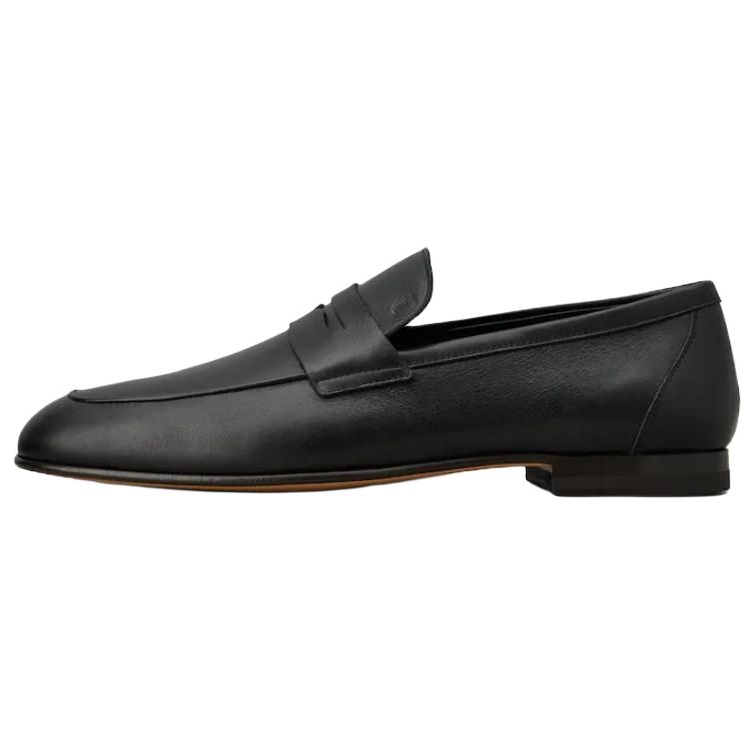 TOD'S Round Toe Slip On Loafers