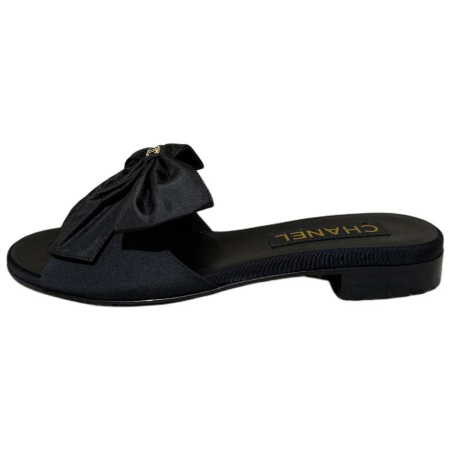CHANEL Slide Slippers Women's Black