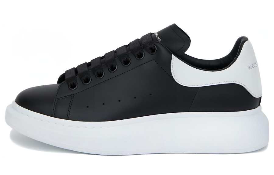 Alexander McQueen Alexander McQueen Oversized Sneaker 'Black White'