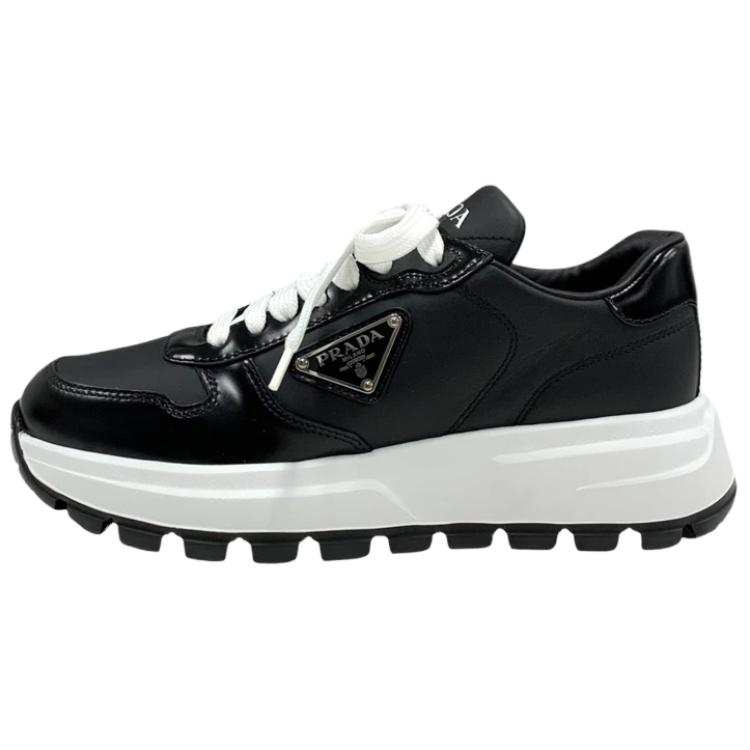 PRADA Leather Cushioning Low top Sports Casual Shoes Women's Black