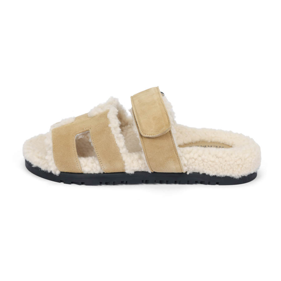 HERMES Chypre Casual Slippers Women's Beige