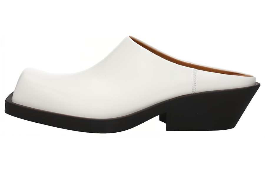 MARNI Fussbett Closed Toe Slippers Women's White