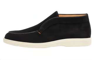 Santoni Desert Round Toe Slip On Boots