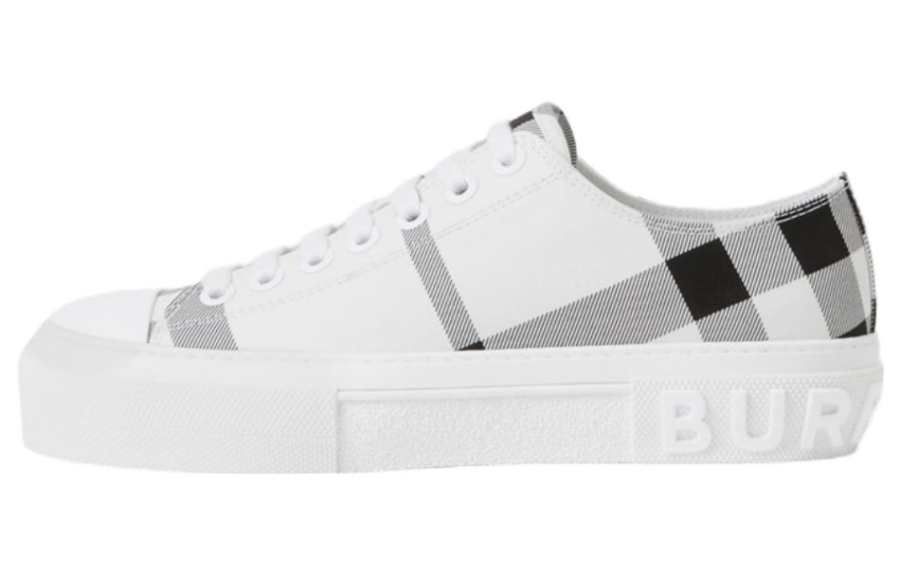 Burberry Check Plaid Low top Stylish Skateboarding Shoes Women's Black White