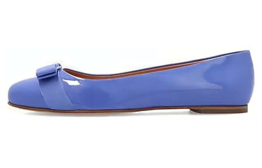 FERRAGAMO Varina Patent Leather Casual Shoes Women's Blue