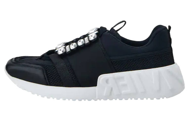 Roger Vivier Fabric Low top Casual Shoes Women's Black