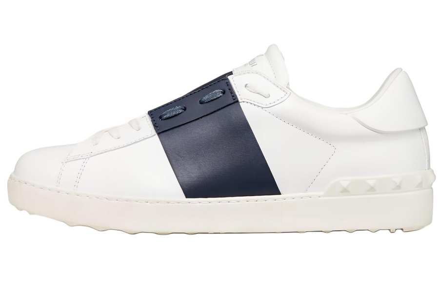 Valentino Garavani Rockstud Lace-Up Sneakers