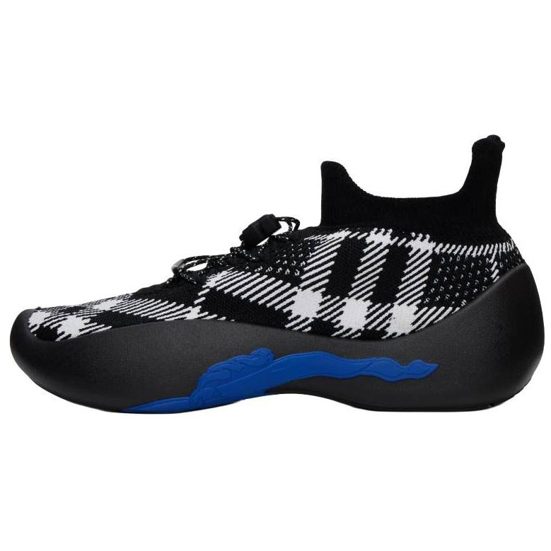 Burberry Neptune Low top Casual Shoes Women's Black