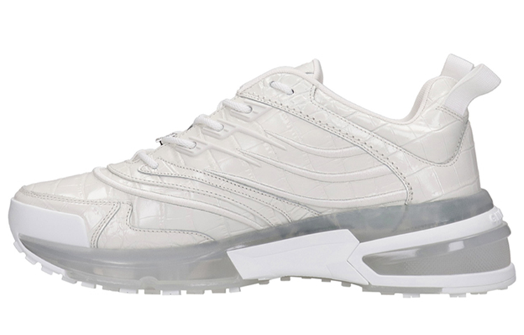 Givenchy Givenchy Low top Athletic Shoes Women's White